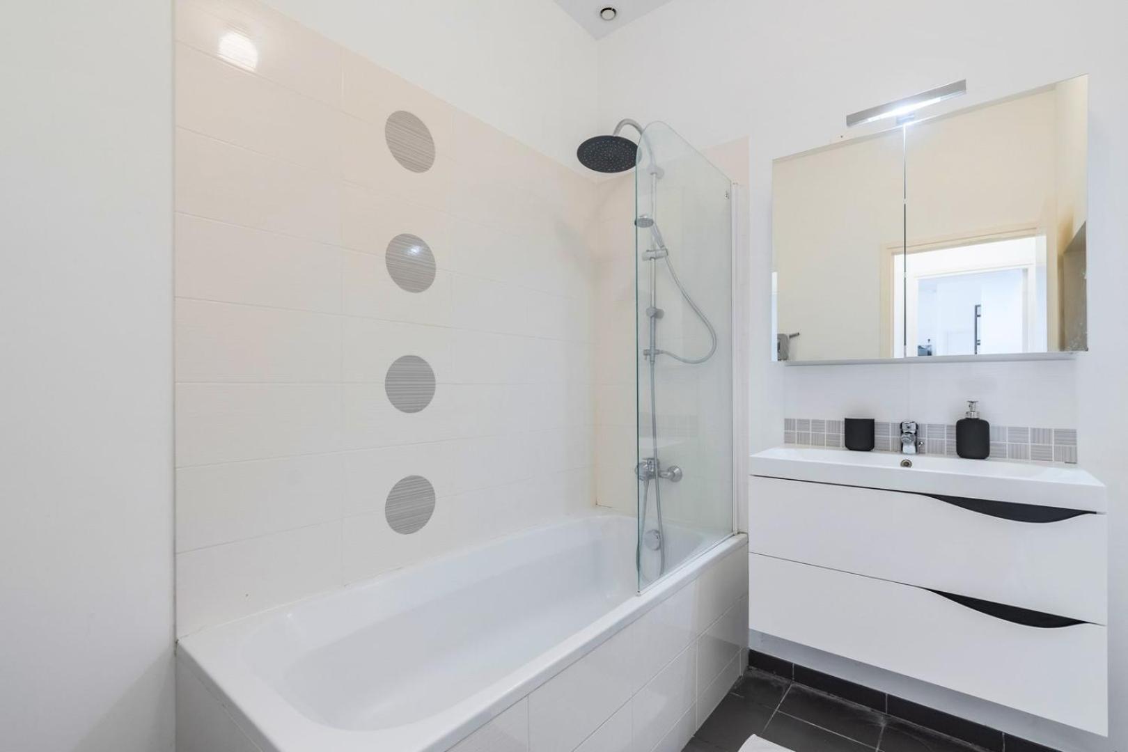 Modern, Quiet 3-Bedroom Apartment With Parking Marcq-en-Baroeul Dış mekan fotoğraf
